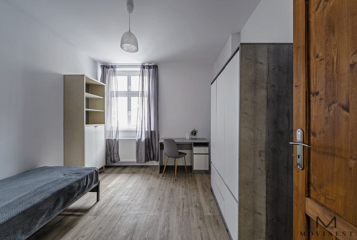 Mieszkanie 4-pokojowe Poznań Łazarz, pl. Stanisława Wyspiańskiego. Zdjęcie 7