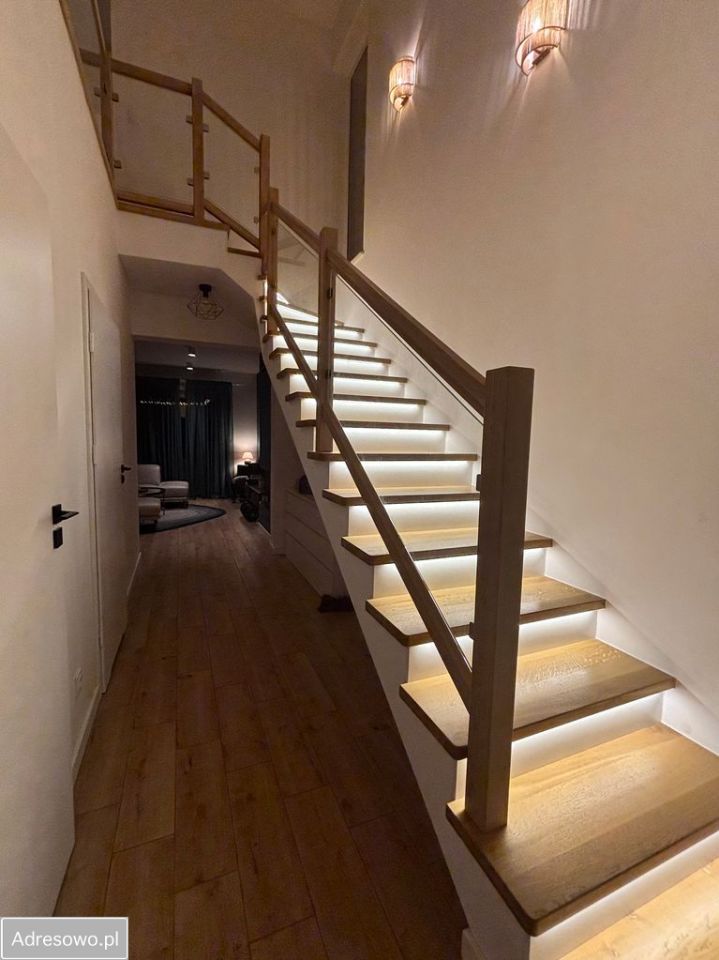 dom szeregowy, 5 pokoi Boryszew, ul. Calineczki. Zdjęcie 5