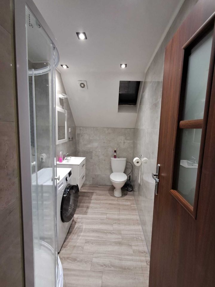 Mieszkanie 3-pokojowe Zielonka. Zdjęcie 2