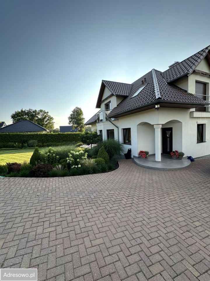 dom wolnostojący, 4 pokoje Lubsko, ul. Robotnicza. Zdjęcie 2