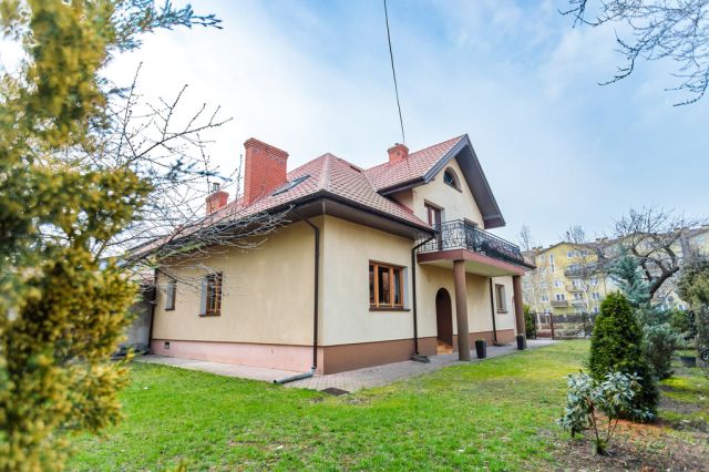 dom wolnostojący, 9 pokoi Wołomin, ul. Reja. Zdjęcie 24