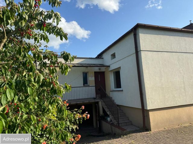 dom wolnostojący, 5 pokoi Zduńska Wola, ul. Słowiańska. Zdjęcie 1