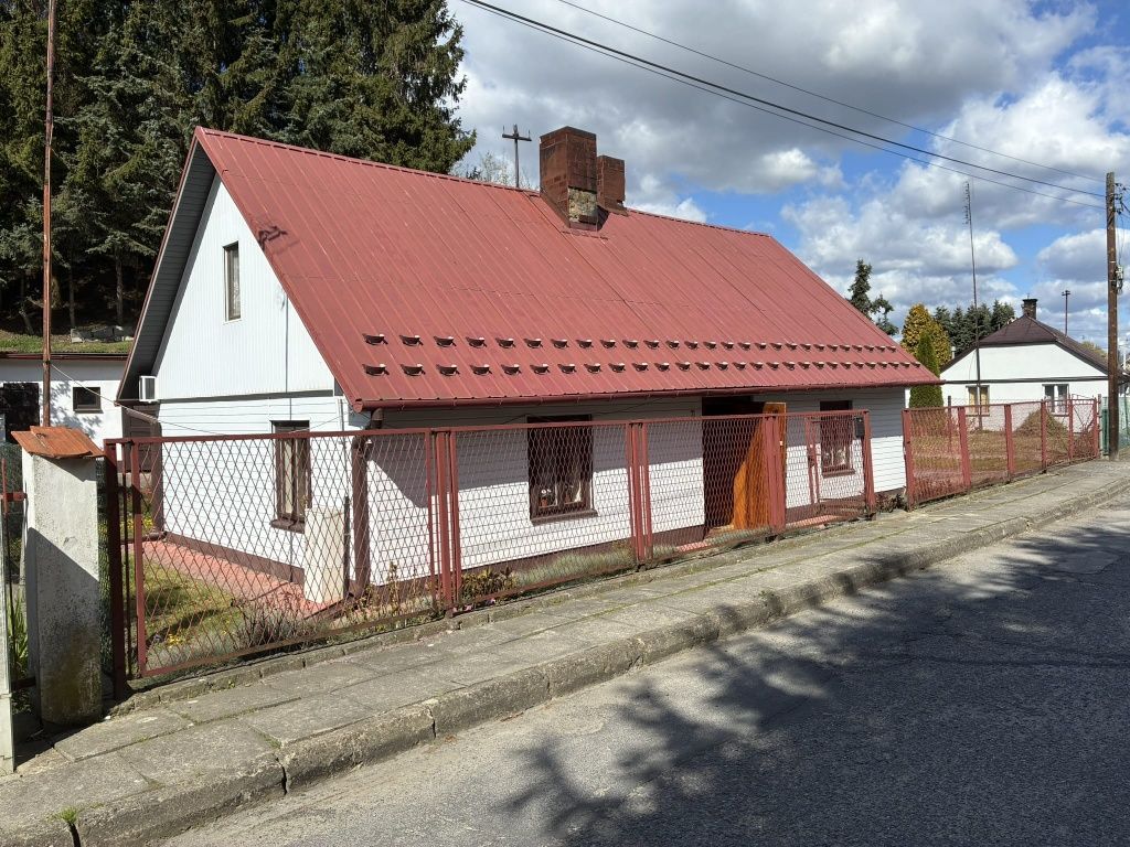 dom wolnostojący, 2 pokoje Jarosław, ul. Podgórze. Zdjęcie 1