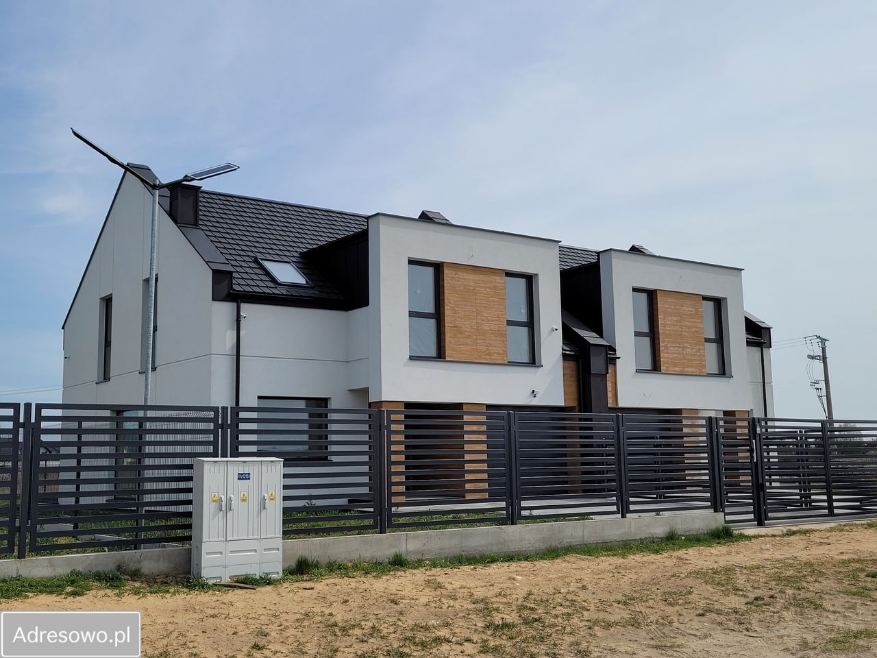 bliźniak, 8 pokoi Wyszków