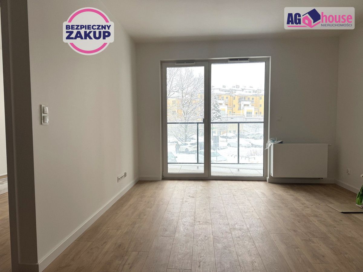 Mieszkanie 2-pokojowe Gdynia Mały Kack, ul. Parkowa. Zdjęcie 1