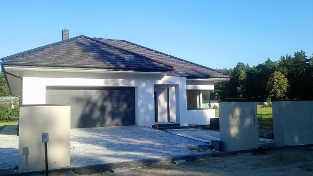 dom wolnostojący, 4 pokoje Budy Wolskie. Zdjęcie 1