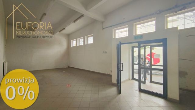 Hala/magazyn Piotrków Trybunalski, al. 3 Maja. Zdjęcie 5