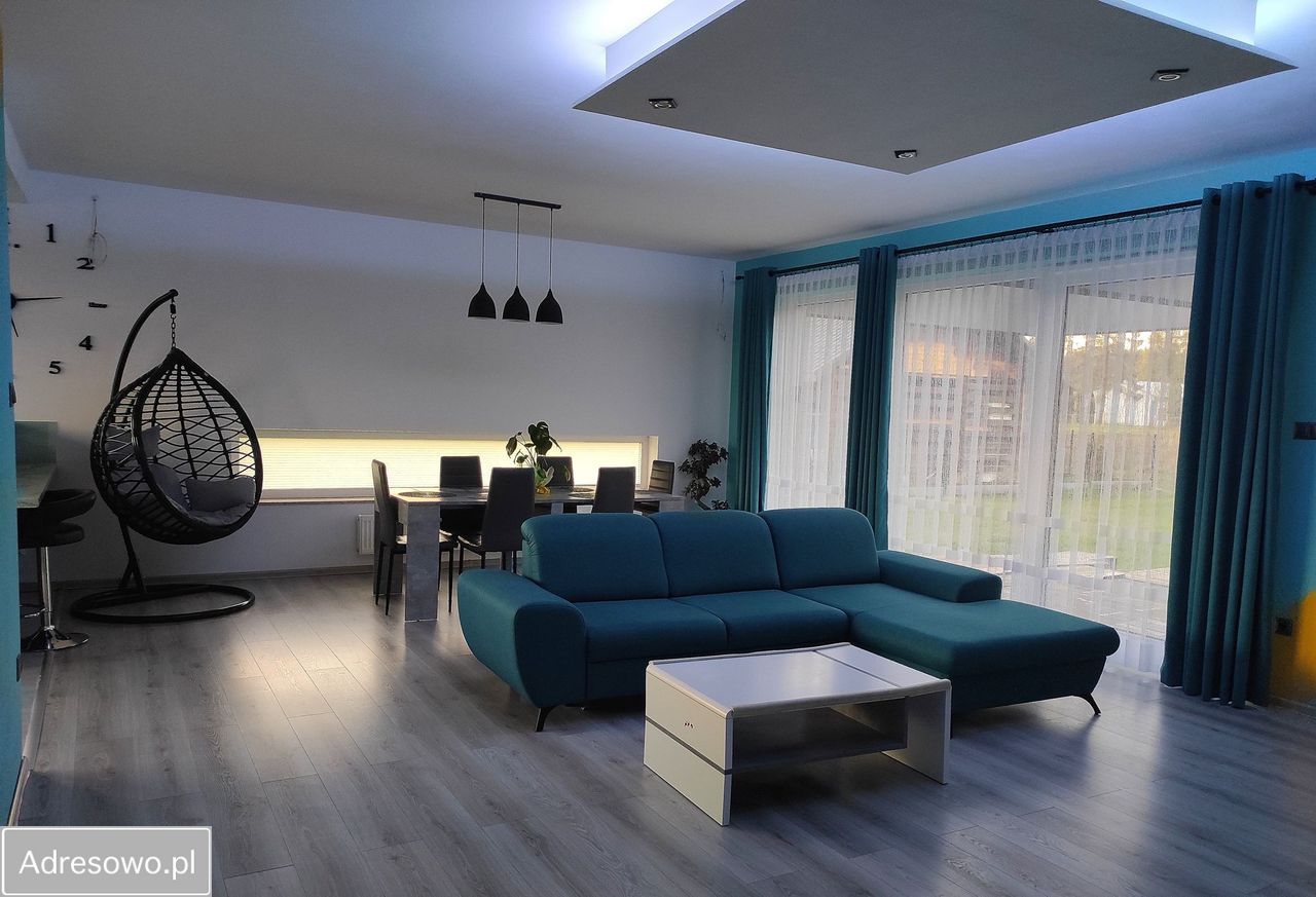 dom wolnostojący, 5 pokoi Pogwizdów. Zdjęcie 13