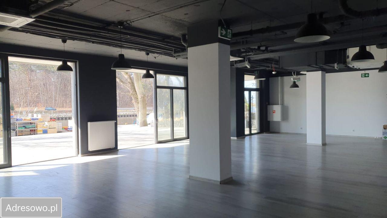 Lokal Mrzeżyno, ul. Zabytkowa. Zdjęcie 1