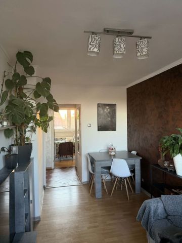 Mieszkanie 3-pokojowe Białogard, ul. Nowowiejskiego. Zdjęcie 1