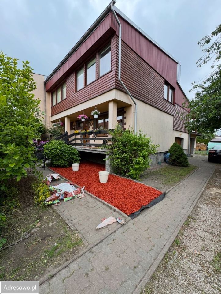 bliźniak, 4 pokoje Krasnystaw, ul. Grunwaldzka. Zdjęcie 1