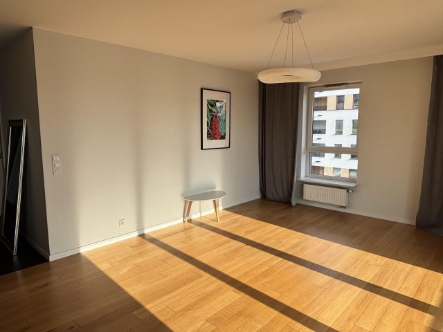 Mieszkanie 4-pokojowe Warszawa Służewiec, ul. Komputerowa. Zdjęcie 2