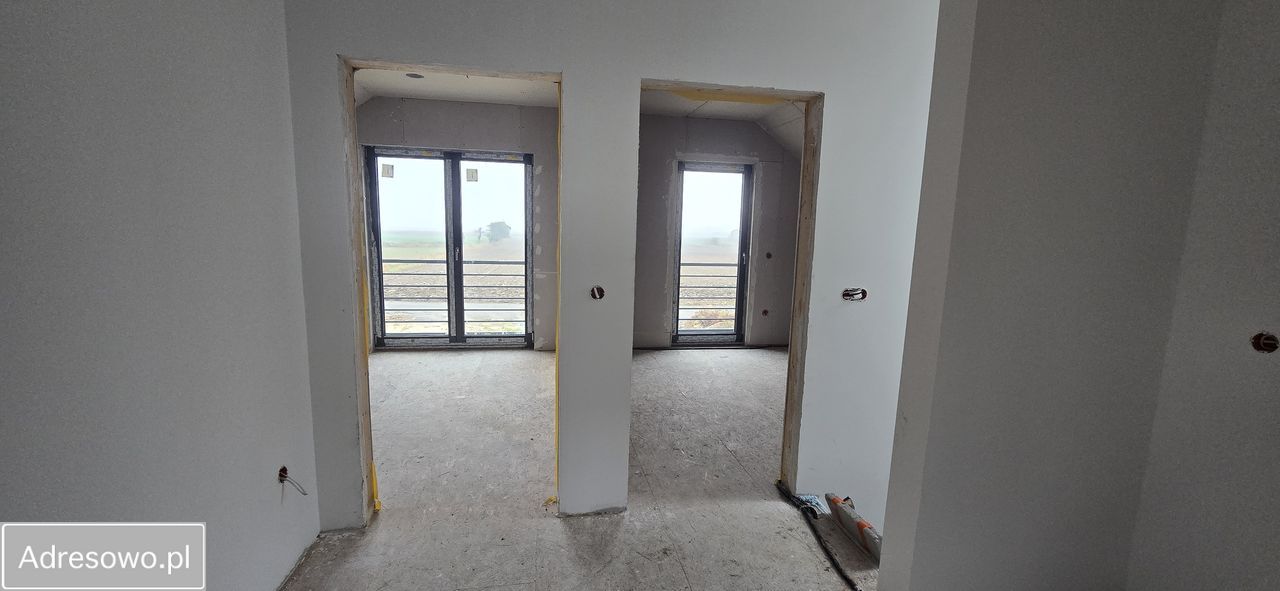 dom wolnostojący, 4 pokoje Ligotka. Zdjęcie 16