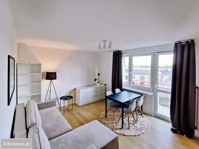 Mieszkanie 2-pokojowe Częstochowa Trzech Wieszczów, ul. Hoene-Wrońskiego. Zdjęcie 1