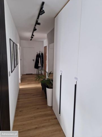 Mieszkanie 3-pokojowe Rokitki, ul. Wiśniowa. Zdjęcie 2