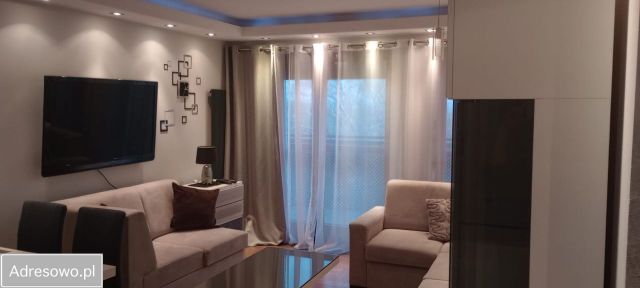 Mieszkanie 3-pokojowe Kraków Dębniki, ul. dr. Jana Piltza. Zdjęcie 1