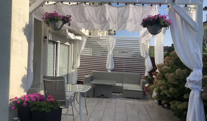 dom szeregowy, 5 pokoi Bezrzecze, ul. Platynowa