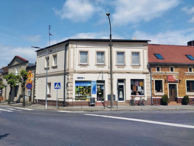 kamienica, 4 pokoje Janowiec Wielkopolski, ul. Plac Wolności. Zdjęcie 1