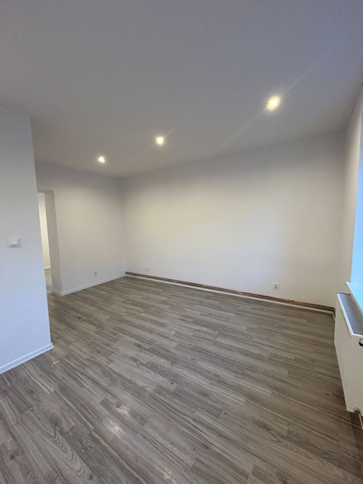 Mieszkanie 3-pokojowe Boguszów-Gorce Boguszów, ul. Kolejowa. Zdjęcie 4