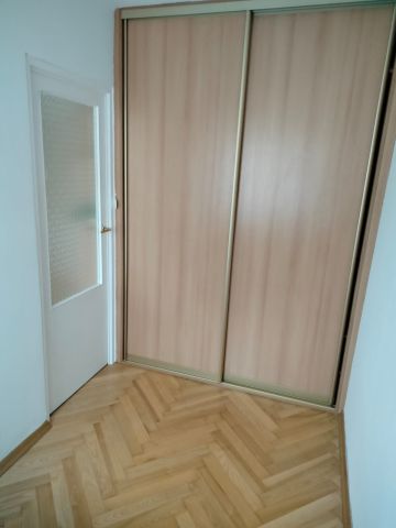 Mieszkanie 3-pokojowe Warszawa Włochy, al. Dwudziestolatków. Zdjęcie 7