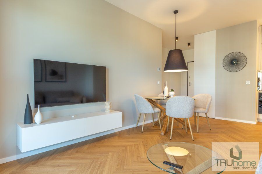 Mieszkanie 2-pokojowe Katowice Śródmieście, ul. Henryka Mikołaja Góreckiego. Zdjęcie 4