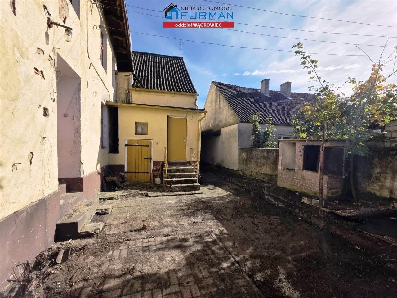 dom szeregowy, 7 pokoi Łekno, Plac powstańców Wielkopolskich. Zdjęcie 8