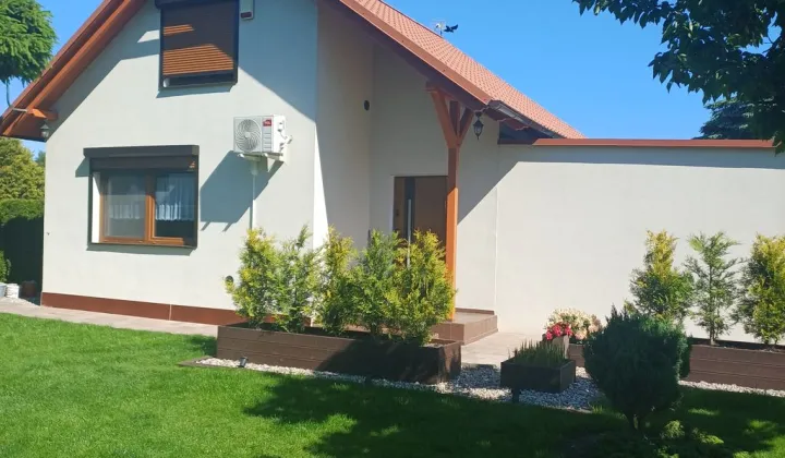 dom wolnostojący, 4 pokoje Kalina