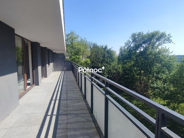 Mieszkanie 4-pokojowe Kraków Krowodrza, al. Kijowska. Zdjęcie 3