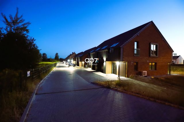 bliźniak, 5 pokoi Cholerzyn. Zdjęcie 1