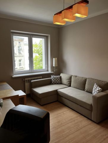 Mieszkanie 3-pokojowe Łódź Bałuty, ul. Hermana Konstadta. Zdjęcie 1