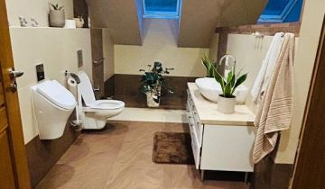 dom wolnostojący, 7 pokoi Kadłub, ul. Magnoliowa