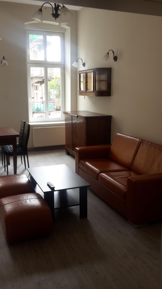 Mieszkanie 3-pokojowe Legnica Tarninów, ul. Złotoryjska. Zdjęcie 2