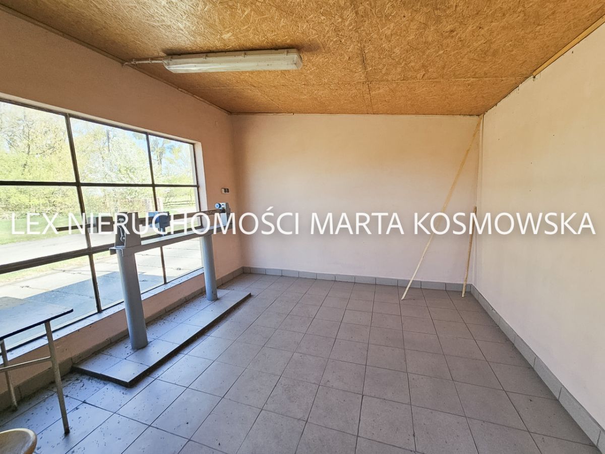 Lokal Nowa Wrona. Zdjęcie 4