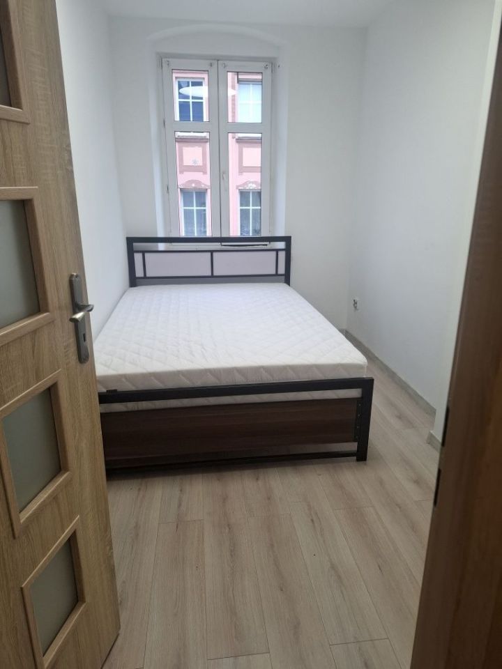 Mieszkanie 2-pokojowe Kamienna Góra Centrum, ul. Karola Miarki. Zdjęcie 3