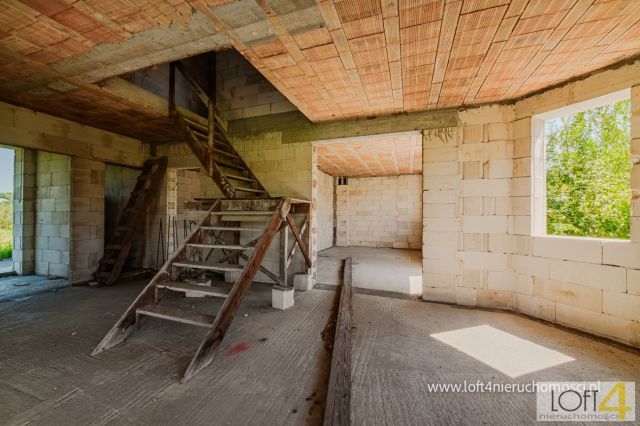 dom wolnostojący, 10 pokoi Uniszowa. Zdjęcie 14