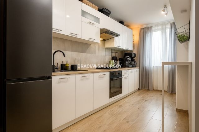 Mieszkanie 2-pokojowe Kraków Podgórze, ul. Dworcowa. Zdjęcie 1