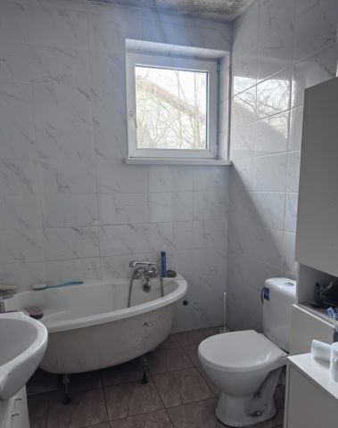 dom wolnostojący, 4 pokoje Strzegocin. Zdjęcie 3