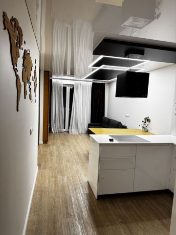 Mieszkanie 3-pokojowe Warszawa Praga-Południe. Zdjęcie 1