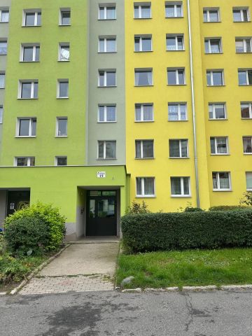 Mieszkanie 2-pokojowe Wałbrzych Podzamcze. Zdjęcie 1
