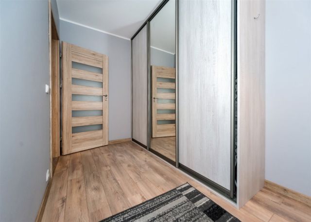 Mieszkanie 3-pokojowe Bielsko-Biała Mikuszowice Śląskie, ul. Bystrzańska. Zdjęcie 3