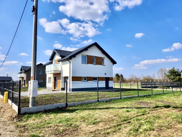 dom wolnostojący, 4 pokoje Kraków Wolica, ul. Brzeska. Zdjęcie 4