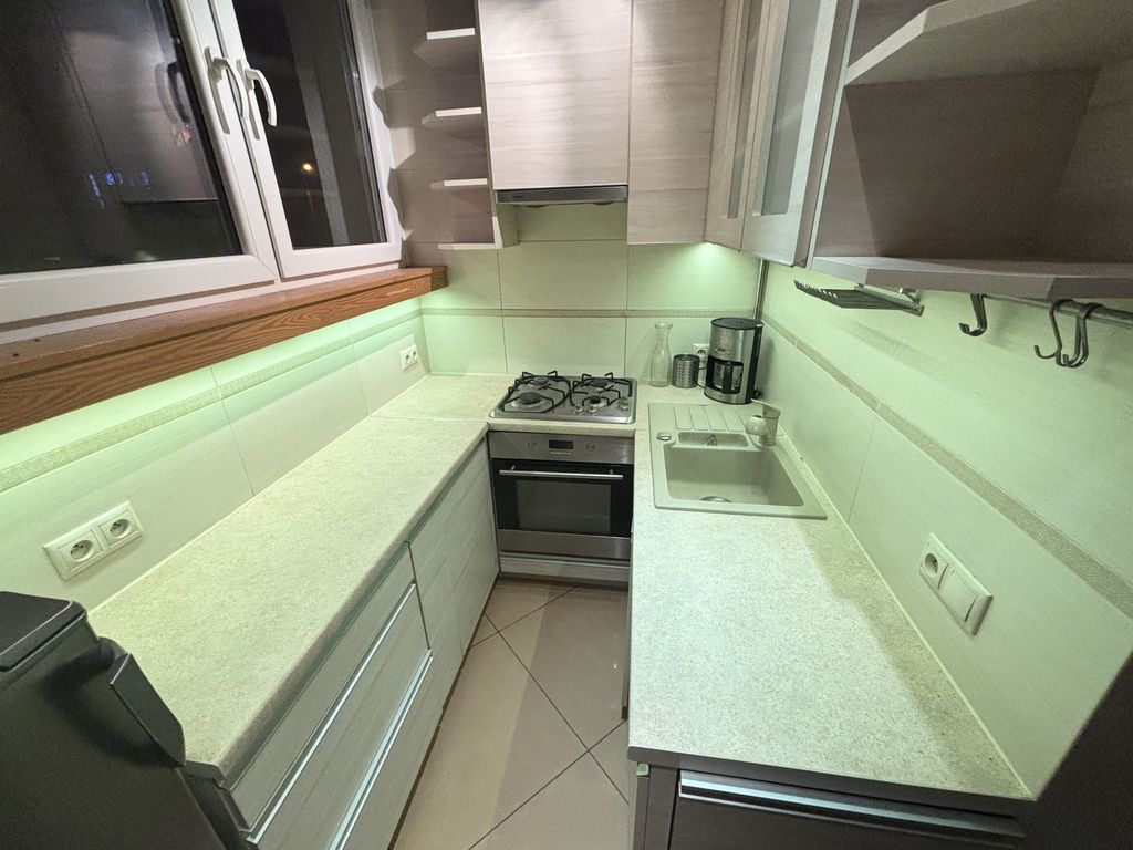 Mieszkanie 2-pokojowe Łódź Dąbrowa. Zdjęcie 5