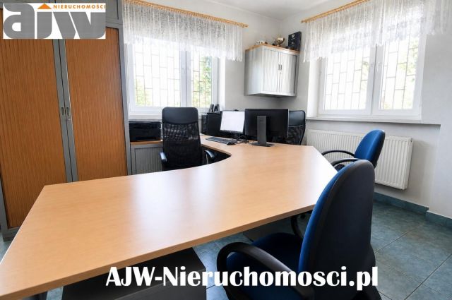 dom wolnostojący, 9 pokoi Laski, gmina Izabelin. Zdjęcie 14