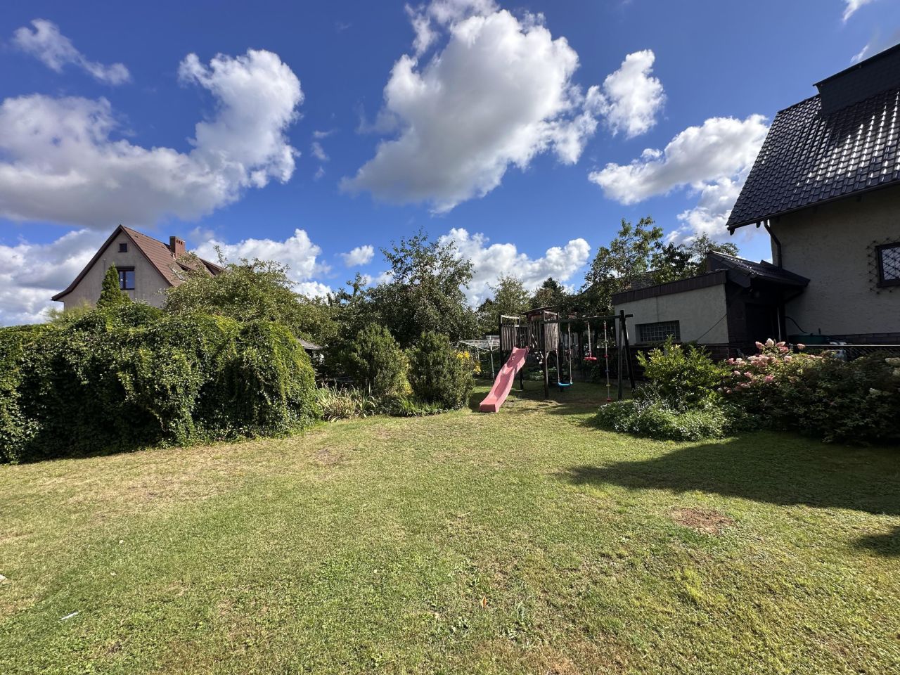 dom wolnostojący, 5 pokoi Szczecin Gumieńce, ul. Krzywa. Zdjęcie 9