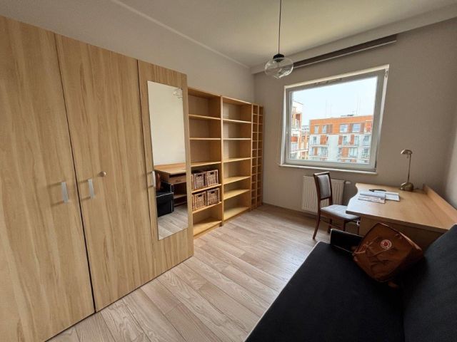 Mieszkanie 3-pokojowe Katowice Dolina Trzech Stawów, ul. Francuska. Zdjęcie 12