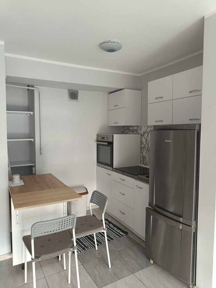 Mieszkanie 2-pokojowe Katowice Śródmieście, ul. Uniwersytecka. Zdjęcie 3