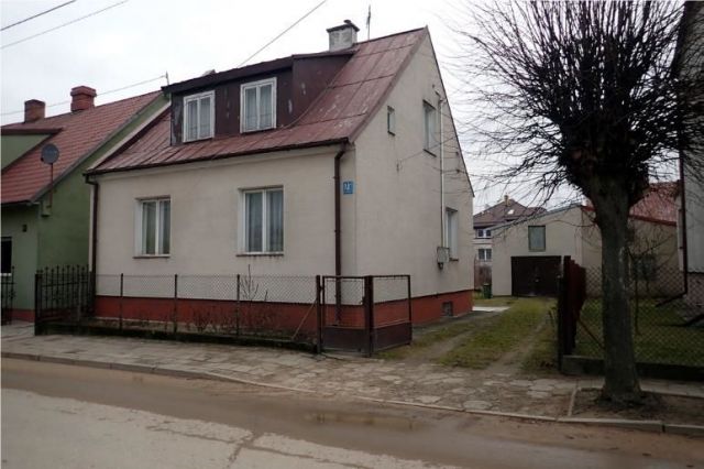 dom wolnostojący Augustów, ul. Sienkiewicza. Zdjęcie 1