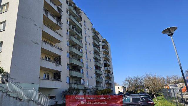 Mieszkanie 3-pokojowe Wrocław Psie Pole, ul. Poleska. Zdjęcie 1