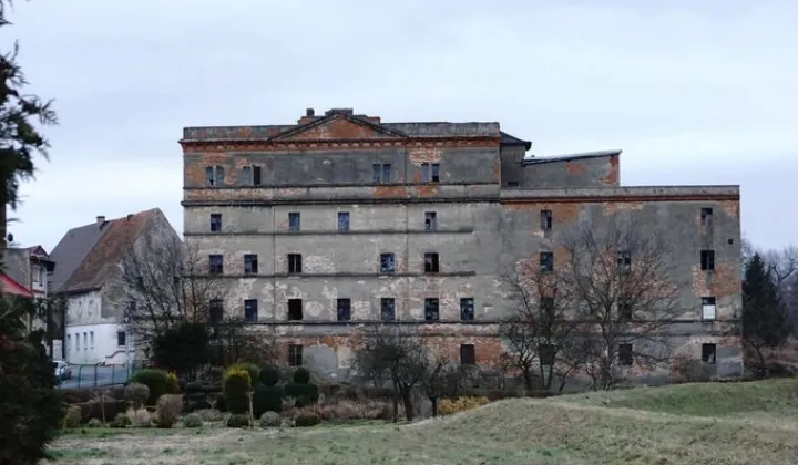 Nieruchomość komercyjna Grodziszcze