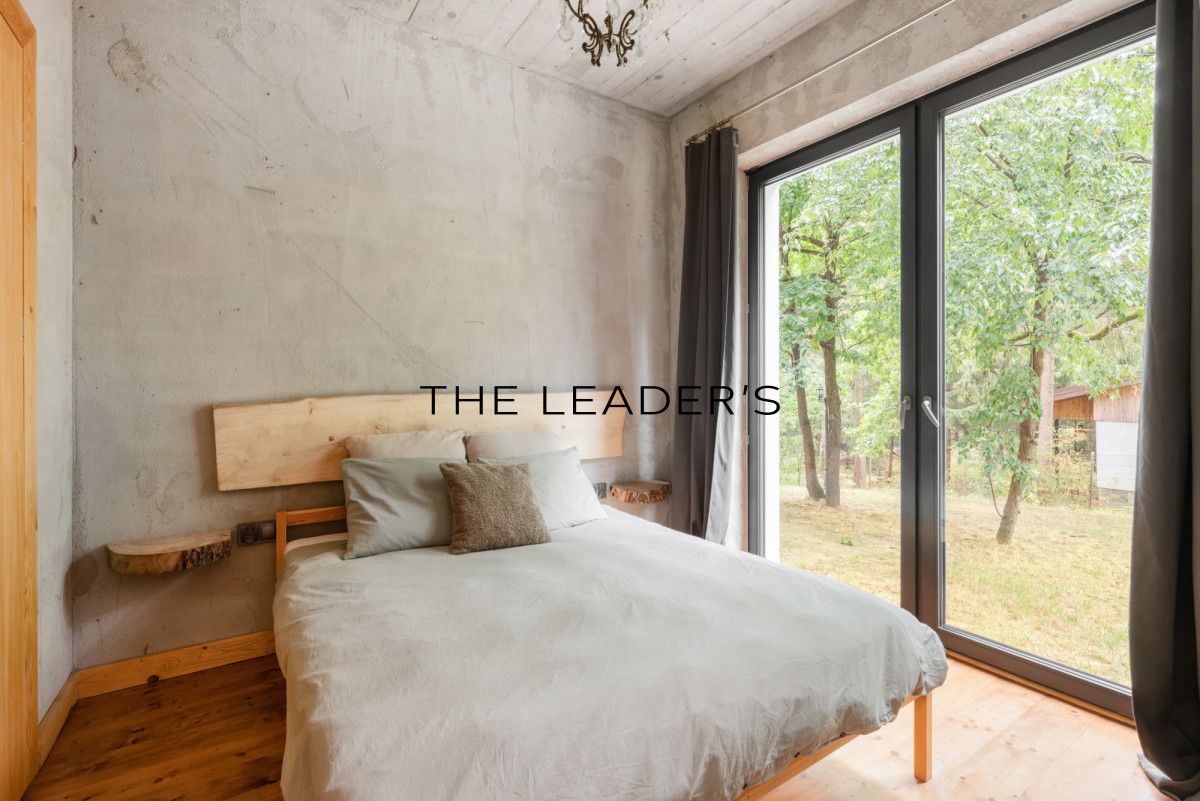 dom wolnostojący, 6 pokoi Zalesie Górne. Zdjęcie 5